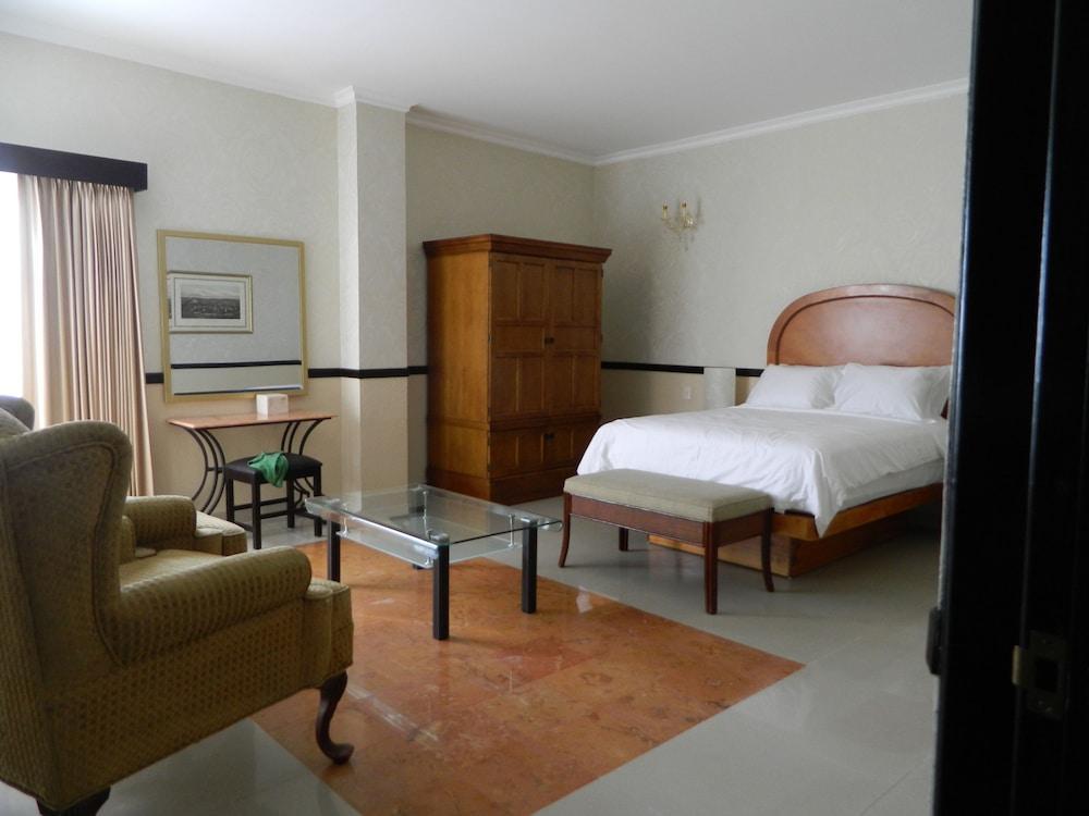 מרידה Hotel Palacio Maya מראה חיצוני תמונה