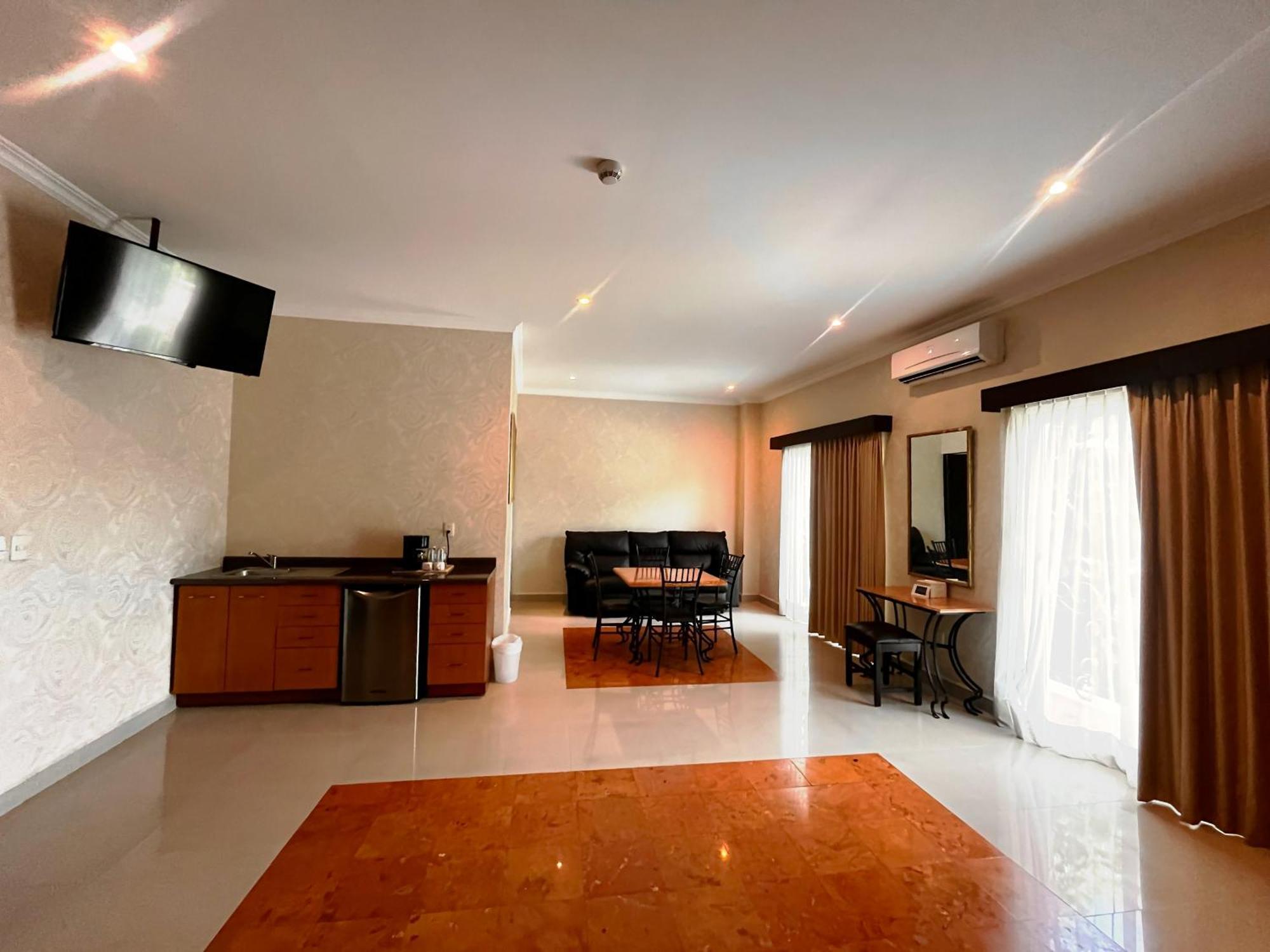 מרידה Hotel Palacio Maya מראה חיצוני תמונה